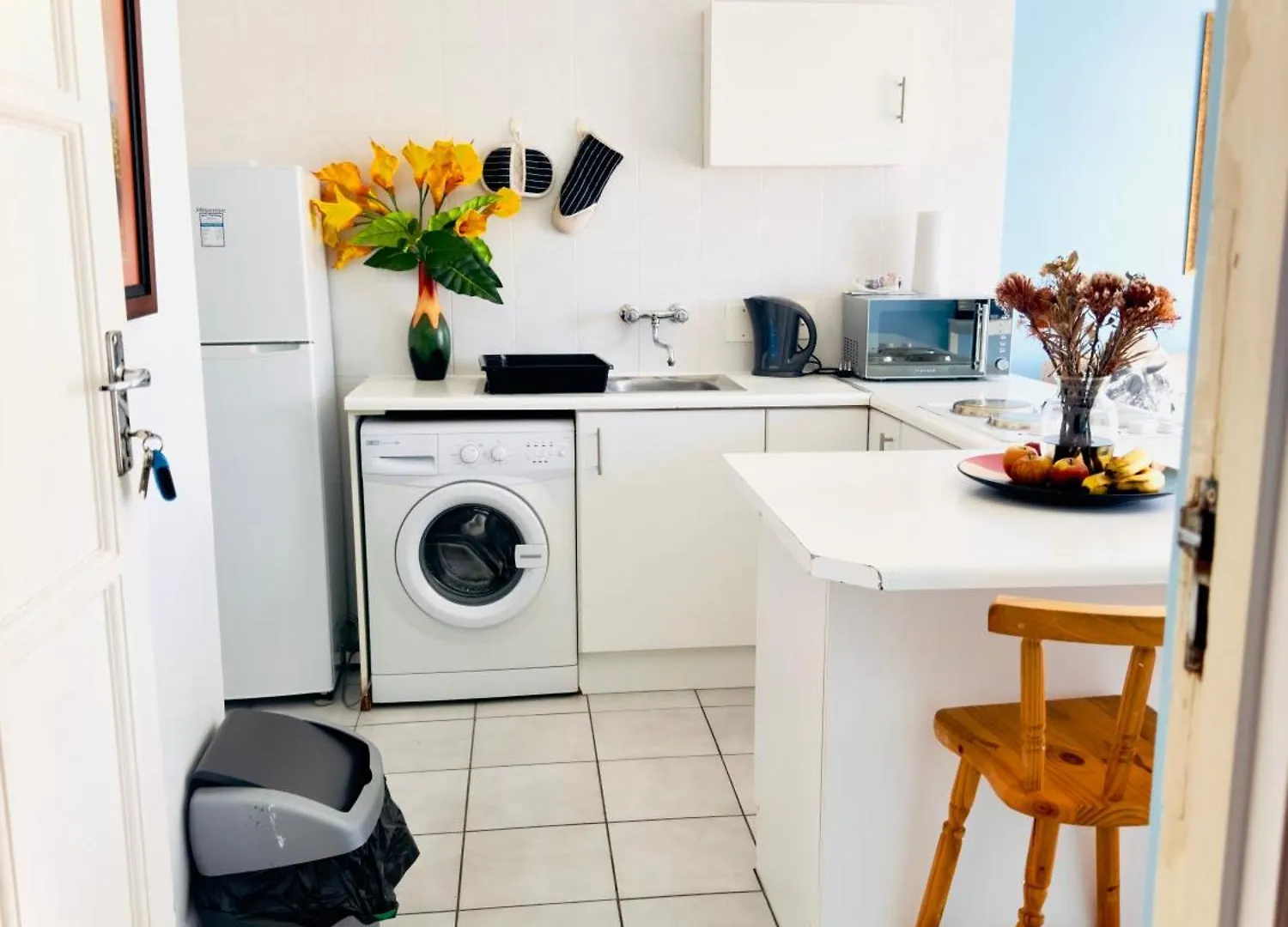 Caline Vip Apartments, Beach Close Bloubergstrand South Africa