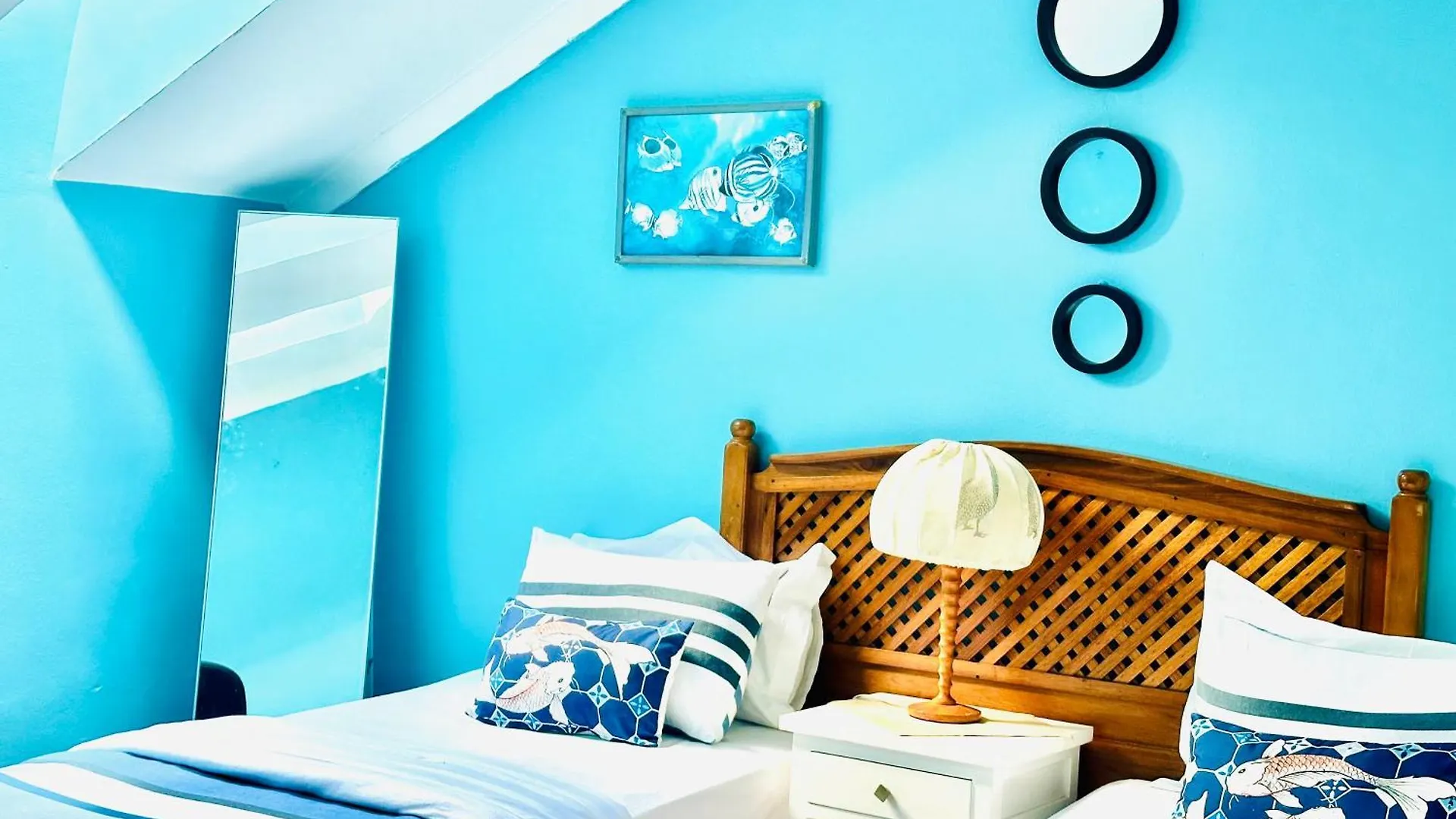 Caline Vip Apartments, beach close Bloubergstrand 0*,