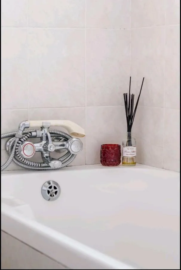 Caline Vip Apartments, Beach Close Bloubergstrand Apartment